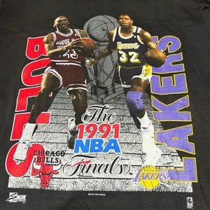 Vintage 1991 bulls verse lakers
